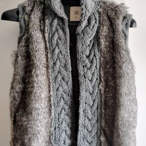 Zara Size Med Faux Fur Knitwear Vest